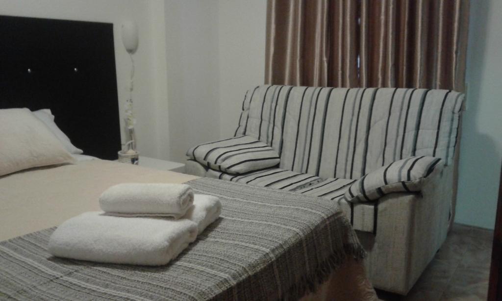 Comet Suites Almona 格拉纳达 外观 照片